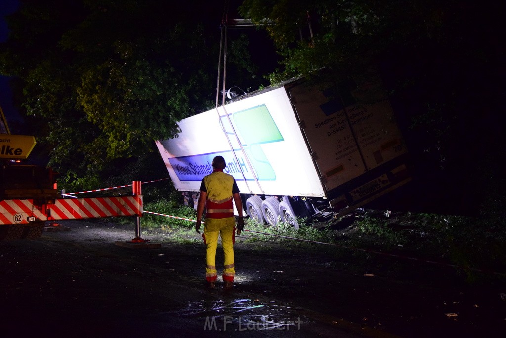 Schwerer VU A 3 Rich Oberhausen Hoehe AK Leverkusen P163.JPG - Miklos Laubert